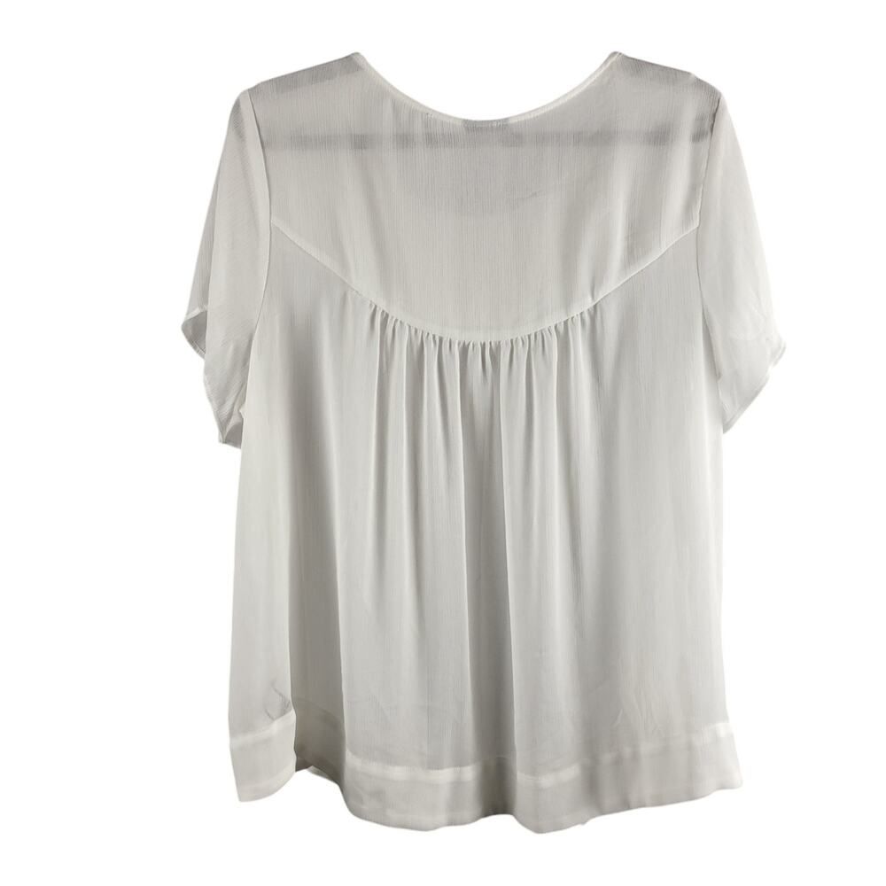Torrid Size 0 / Large White Sheer to Semi-Sheer Blouse Short Sleeves Embroidered - Picture 11 of 15
